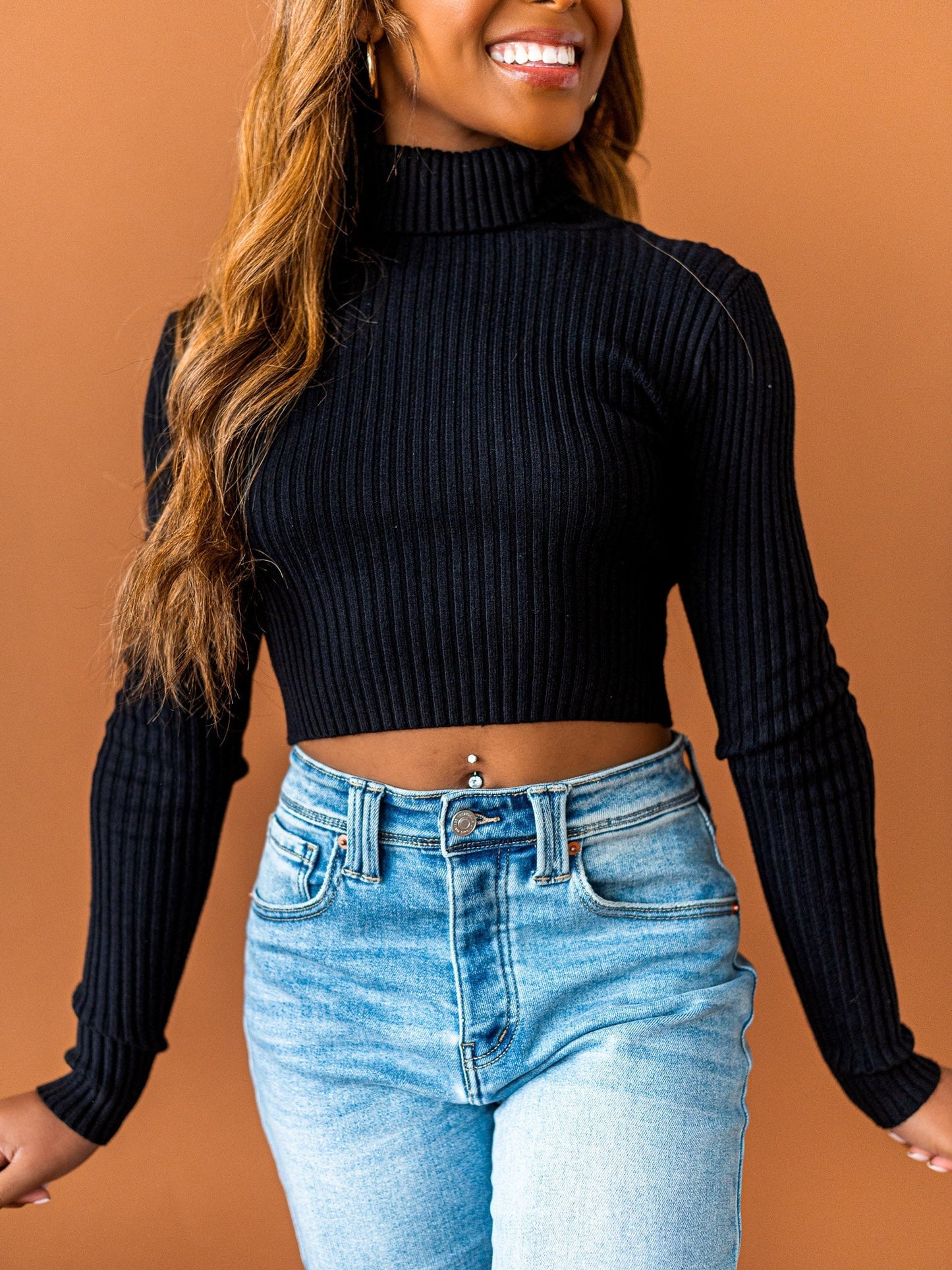 Point It Out Ribbed Crop Top