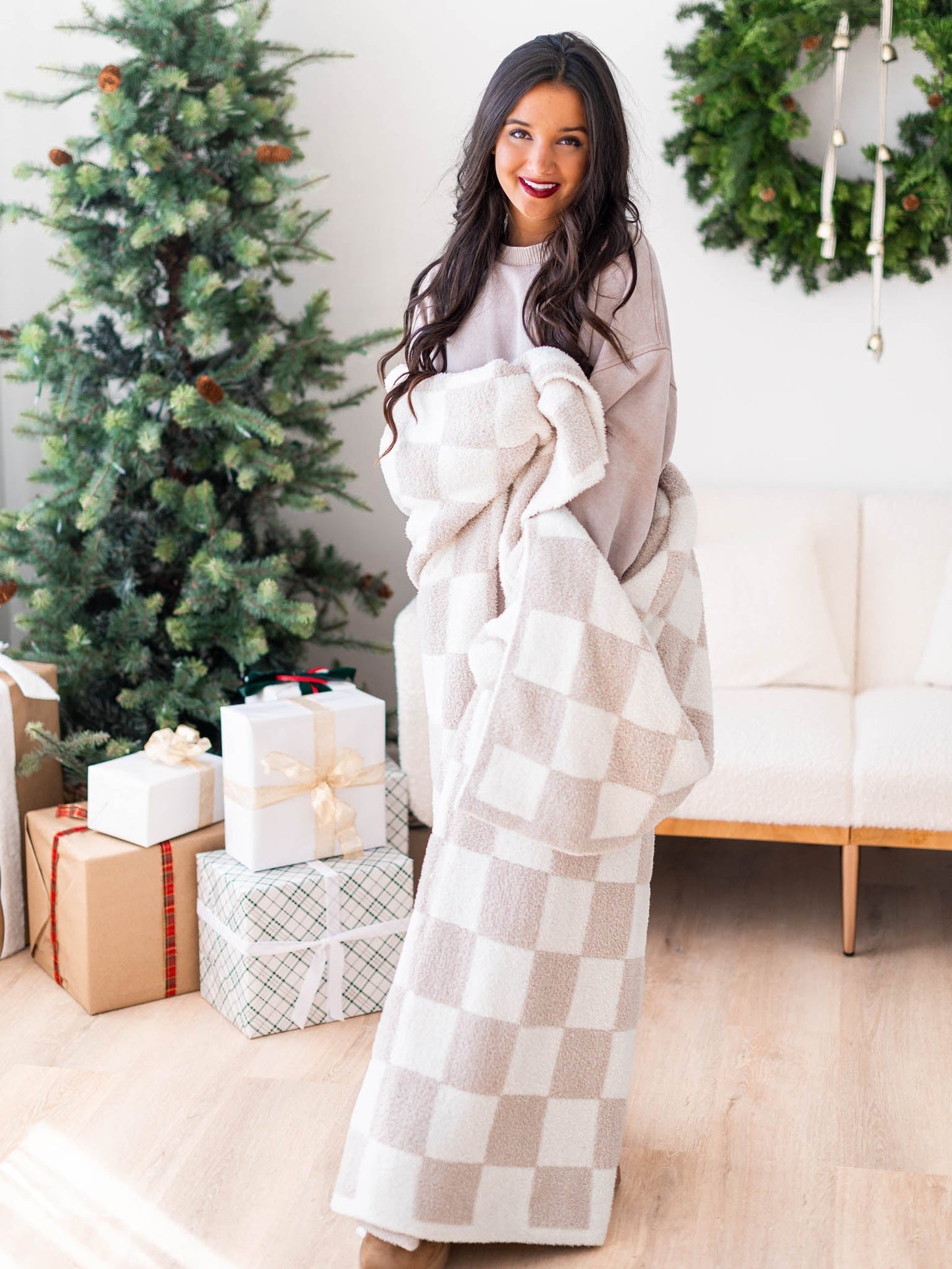 Jumbo Check Plush Blanket