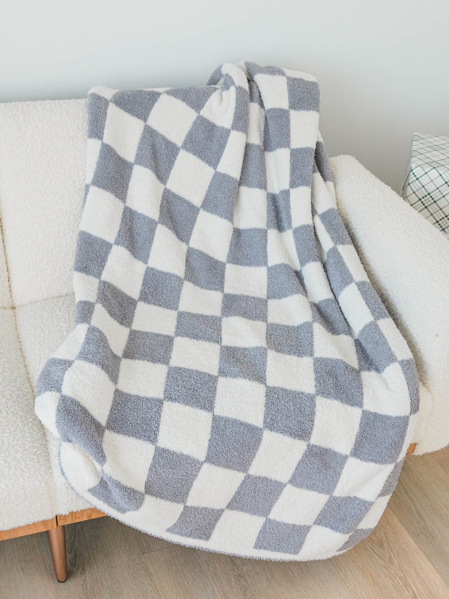 Jumbo Check Plush Blanket