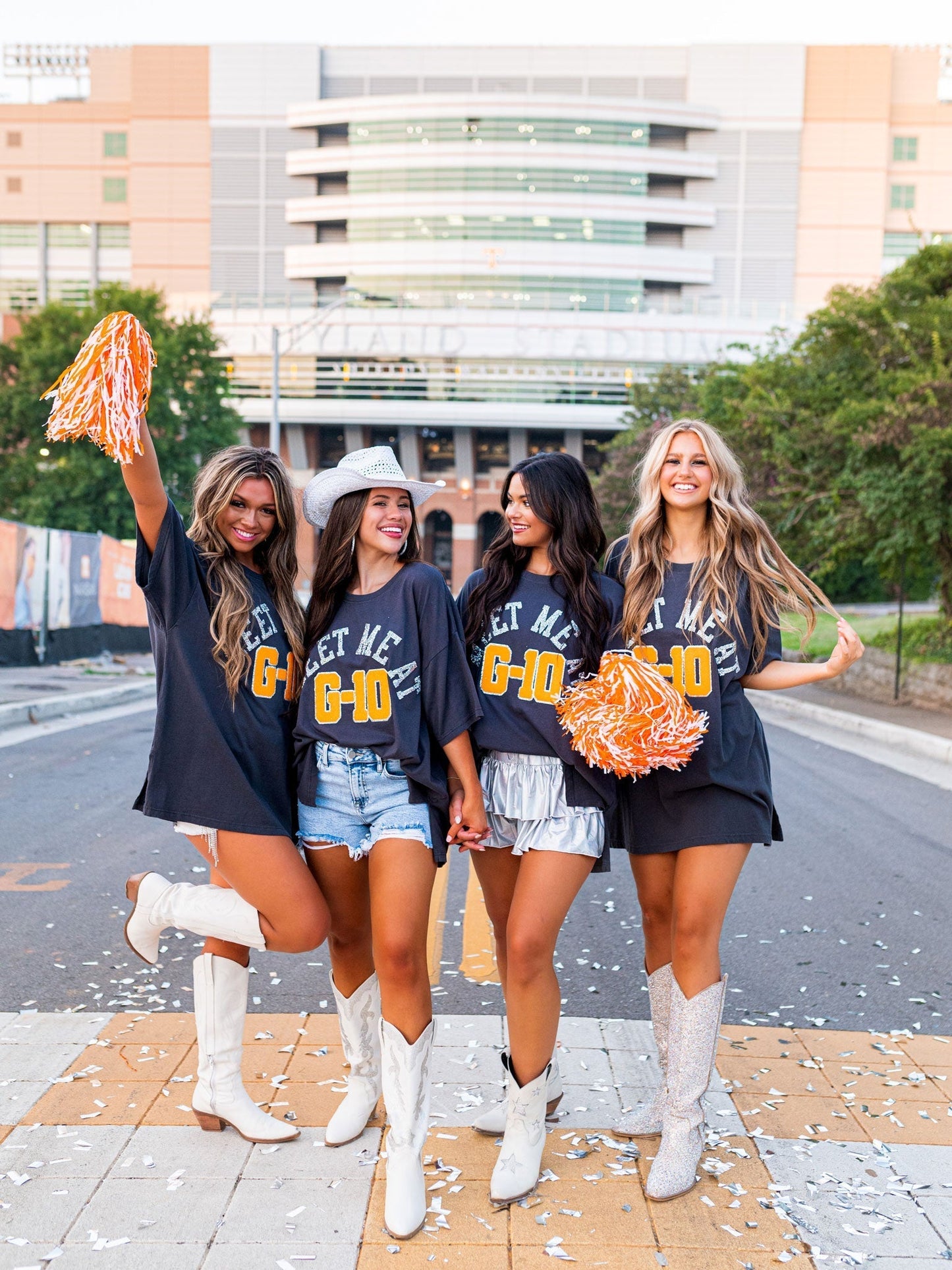Meet Me at G-10 Oversized Tee