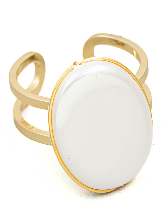 Oval Pearl Ring