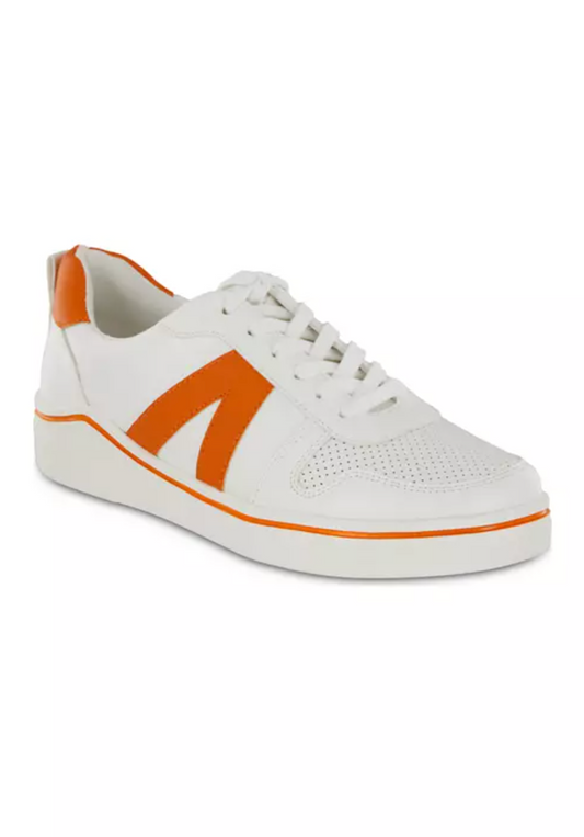 Alta Sneaker